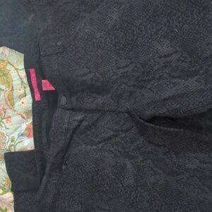 Pure energy 98% cotton 2% spandex patterned stretch jeans size 24